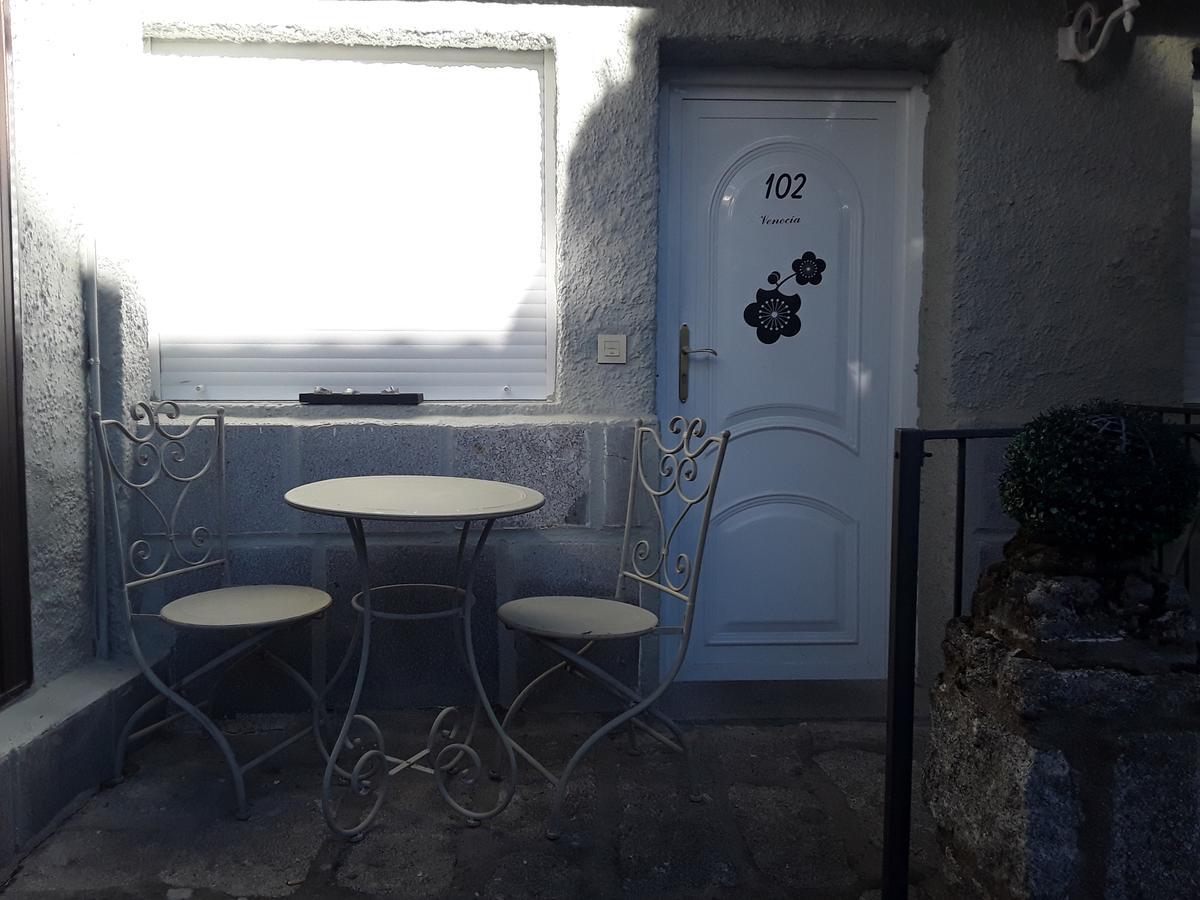 Hostal Restaurante Pasaje Candelario Exterior foto